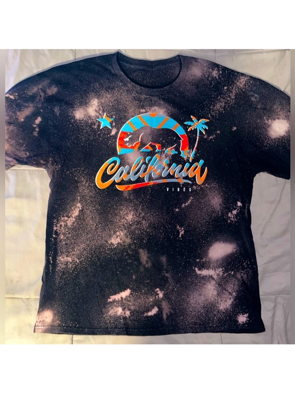 California Vibes S/S T Shirt / California Grizzly Bear With Added Customization
